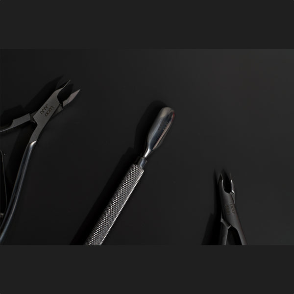 Complete Cuticle Tool Set, 2 Nippers + Pusher