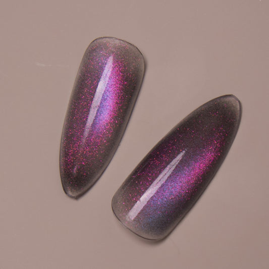 01 Aurora Spinel, Cosmos Cat Eye Gel