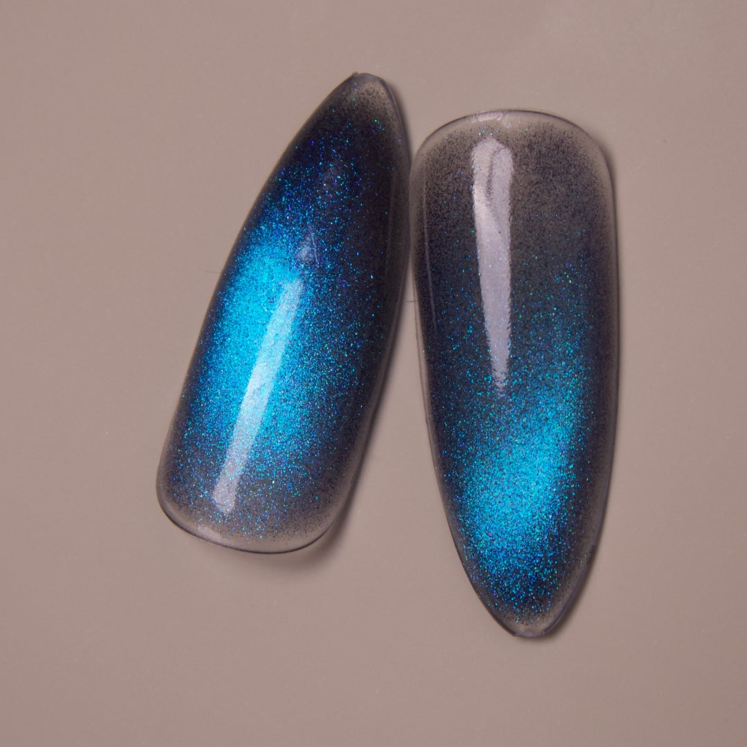 02 Cosmic Sapphire, Cosmos Cat Eye Gel