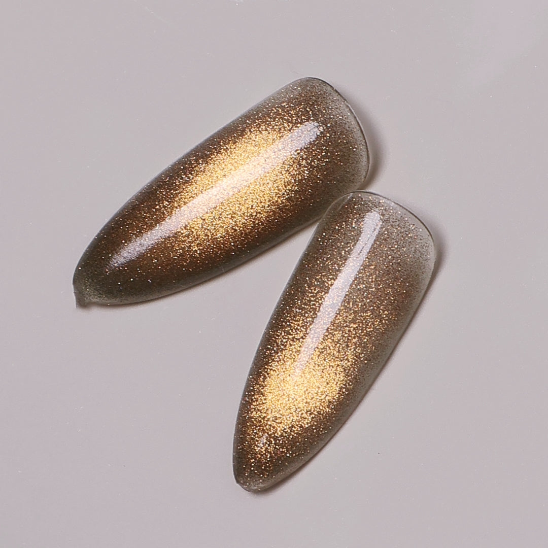 05 Gilded Orbit, Cosmos Cat Eye Gel