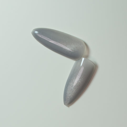 09 Winter Halo, Cosmos Cat Eye Gel